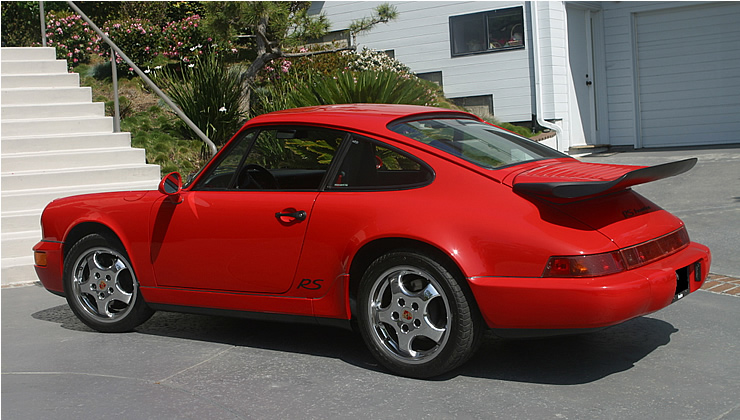 That is the only goodlooking 964 aside from turbo 965s that I've seen